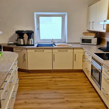 Tolle Fuer 5 Personen Appartement Hackenheim